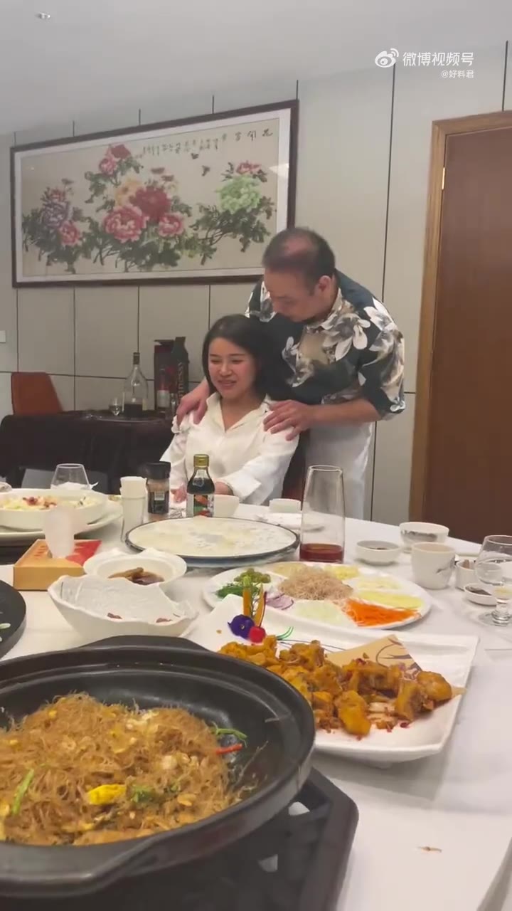 同学会人妻真好玩。（视频 1/1）
