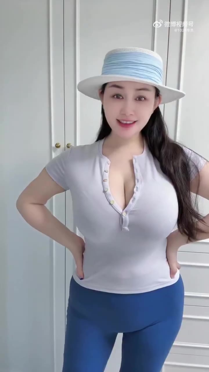真心喜欢这种微胖的女孩子！（视频 1/2）