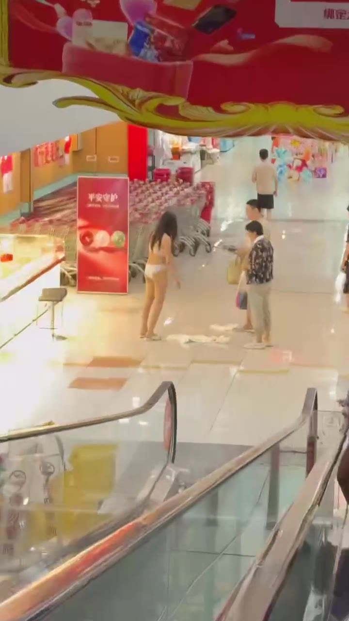 集美 生气就是 脱衣服 👍 身材不错（视频 1/1）