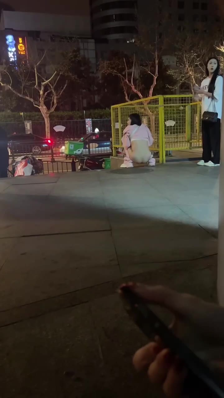 集美 #随地大小便 #放尿 犹如无人之境（视频 1/1）