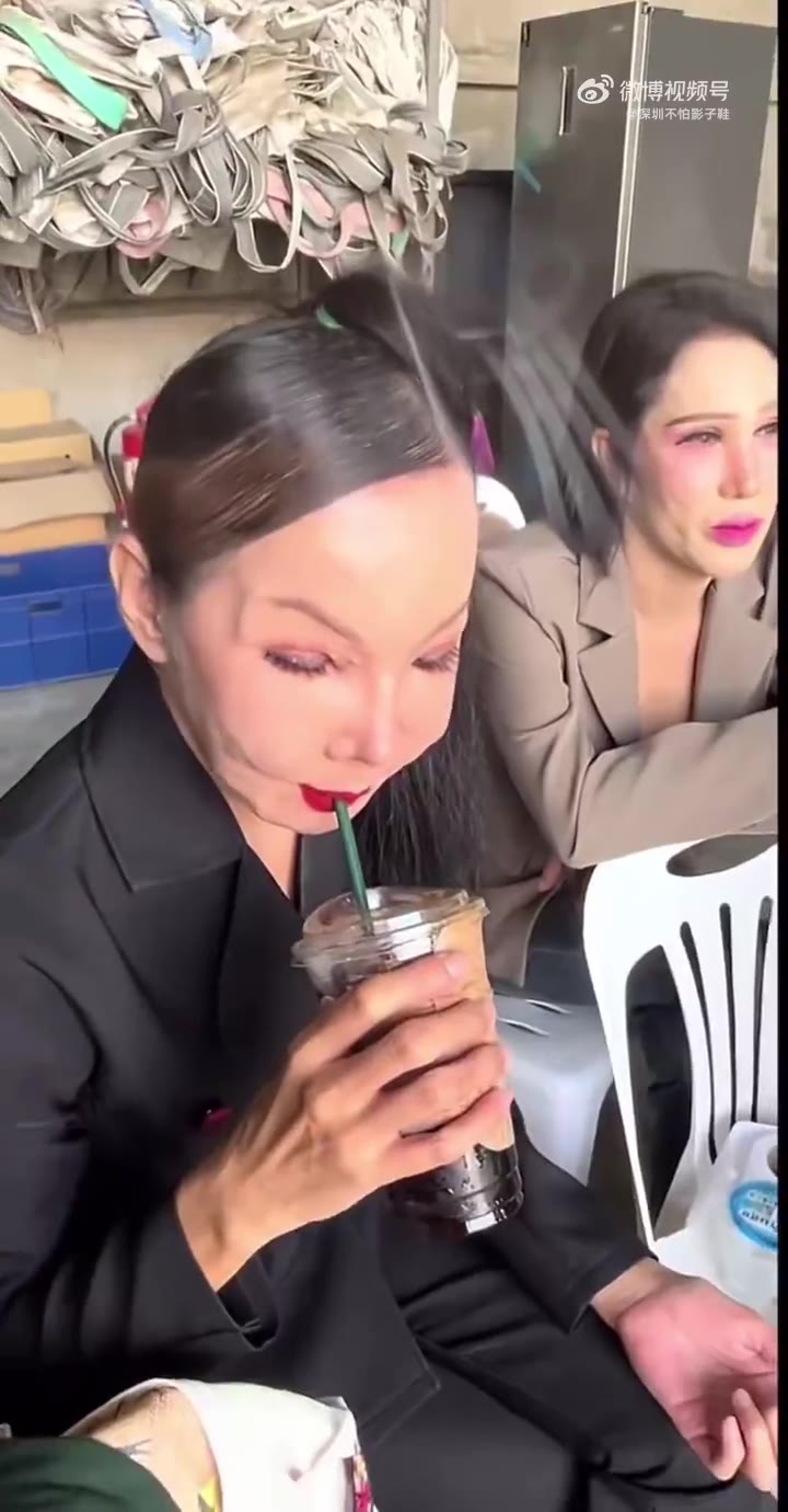 这三个是怎么凑到一块的？（视频 1/1）