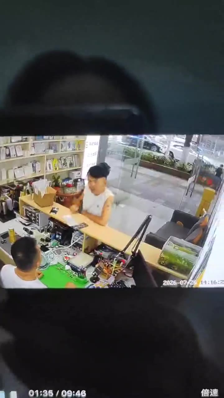 U型锁 怕了吗？（视频 1/1）