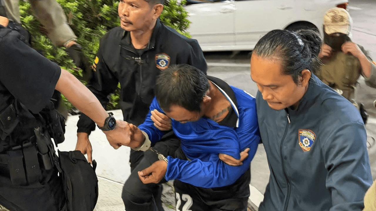 泰国发现俄罗斯兄妹及一家三口遗体 警方在泰国春武里府(Chon Buri)邦拉蒙县(Bang Lamung district)的萨克梅奥森林(Sak Maew…