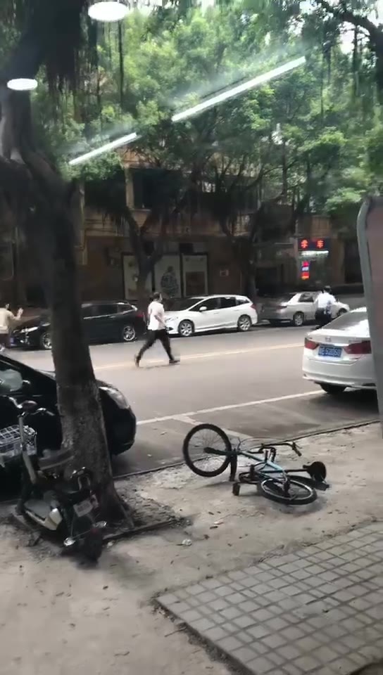 帖子视频 1/2