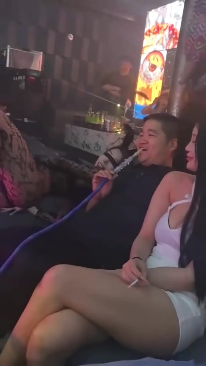 吸的什么东西（视频 1/1）